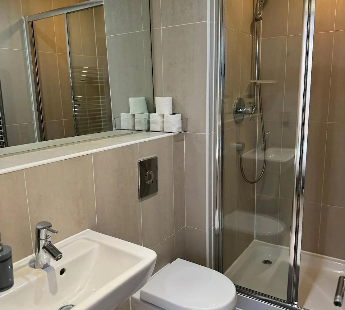 City Centre Apartment Λιντς